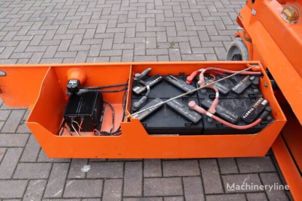 Xe nâng người cắt kéo 16m làm việc Dingli JCPT 1612